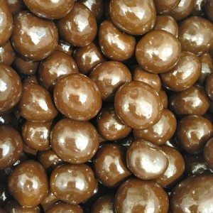 Dark-choc-freeze-dried-strawberries-1-1-1.jpg Milk Chocolate Dried Blueberries image