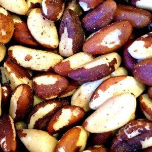 Organic-brazil-nuts-.jpg Organic Brazil Nuts image