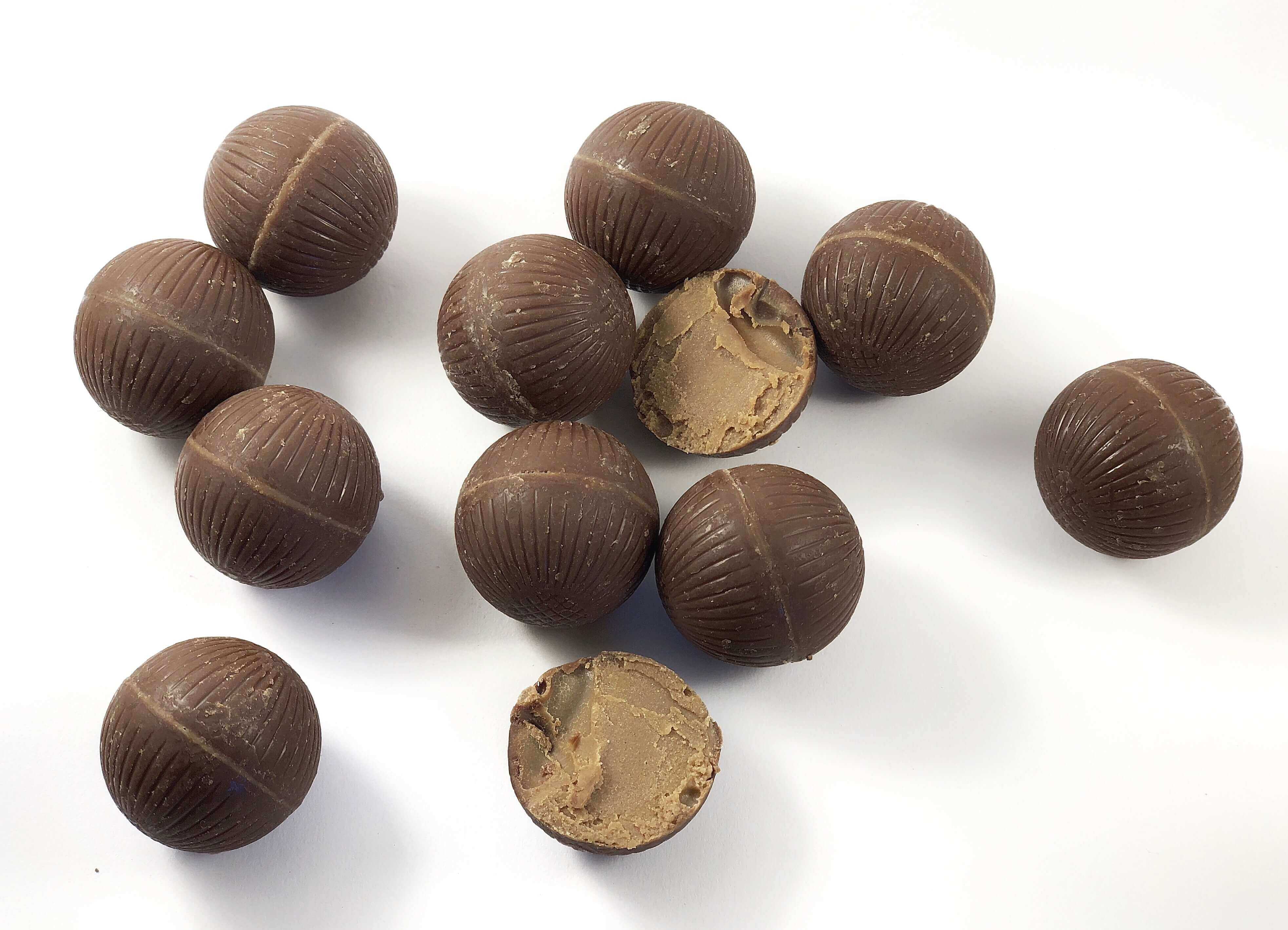 organic-caramel-truffles-30328-c.jpg Organic Nutty Caramel Filled Mylk Truffles image